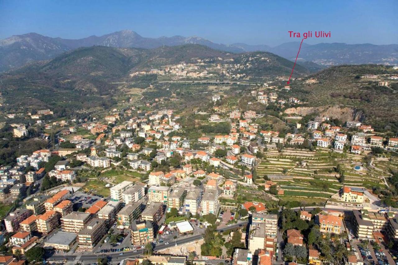 לינה וארוחת בוקר פייטרה ליגורה Tra Gli Ulivi מראה חיצוני תמונה